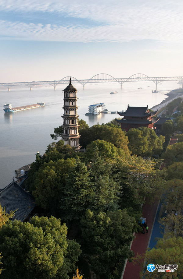 初冬浔阳江畔景如画(图)凤凰网江西_凤凰网