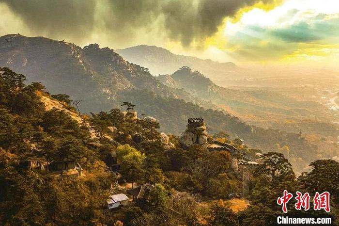 台媒看大陆:辽宁锦州医巫闾山——五大镇山之北镇