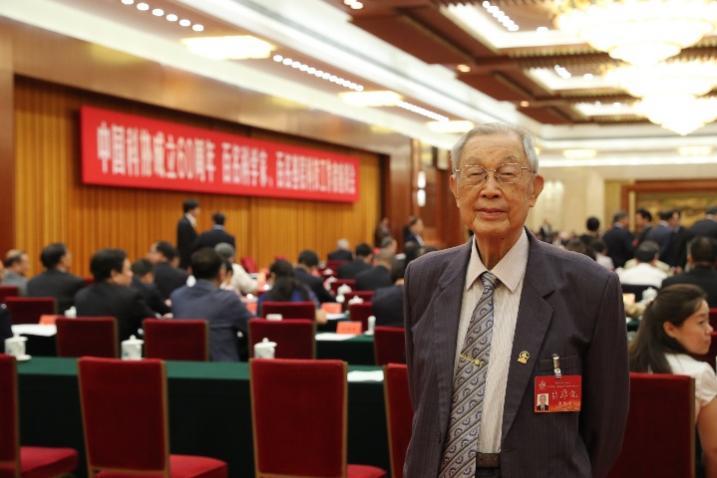赵升吨:以身许国醉科技 丹心热血沃桃李