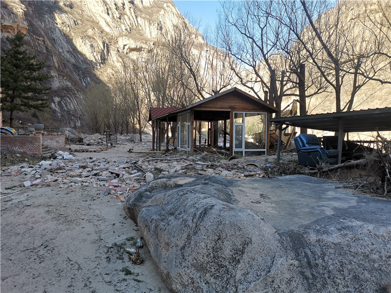 图10：11月18日野三坡