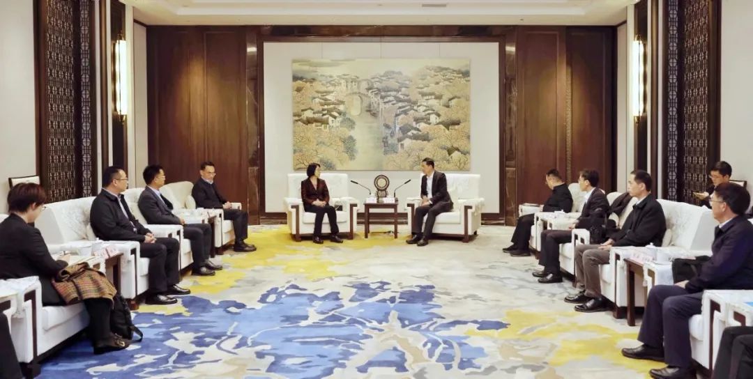 一天四批！刘小涛的“会客单”透露了哪些关键信息？