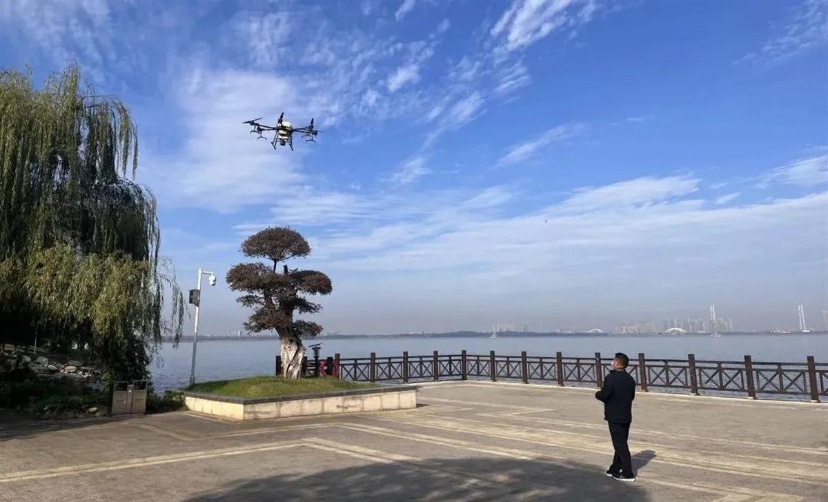 无人机消杀 （来源：管委会公众号）