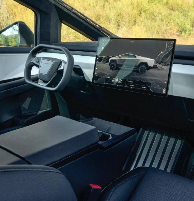 ▲Cybertruck内饰