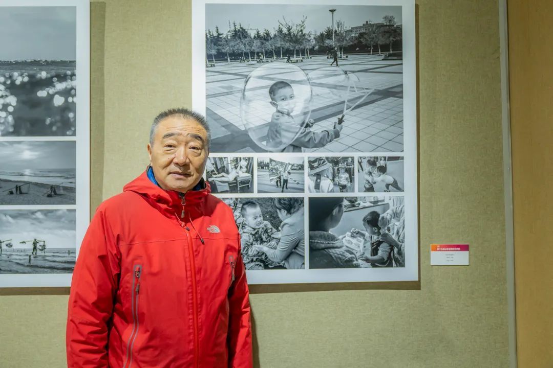 优秀奖 《你们的童年》（组照）作者：冯磊