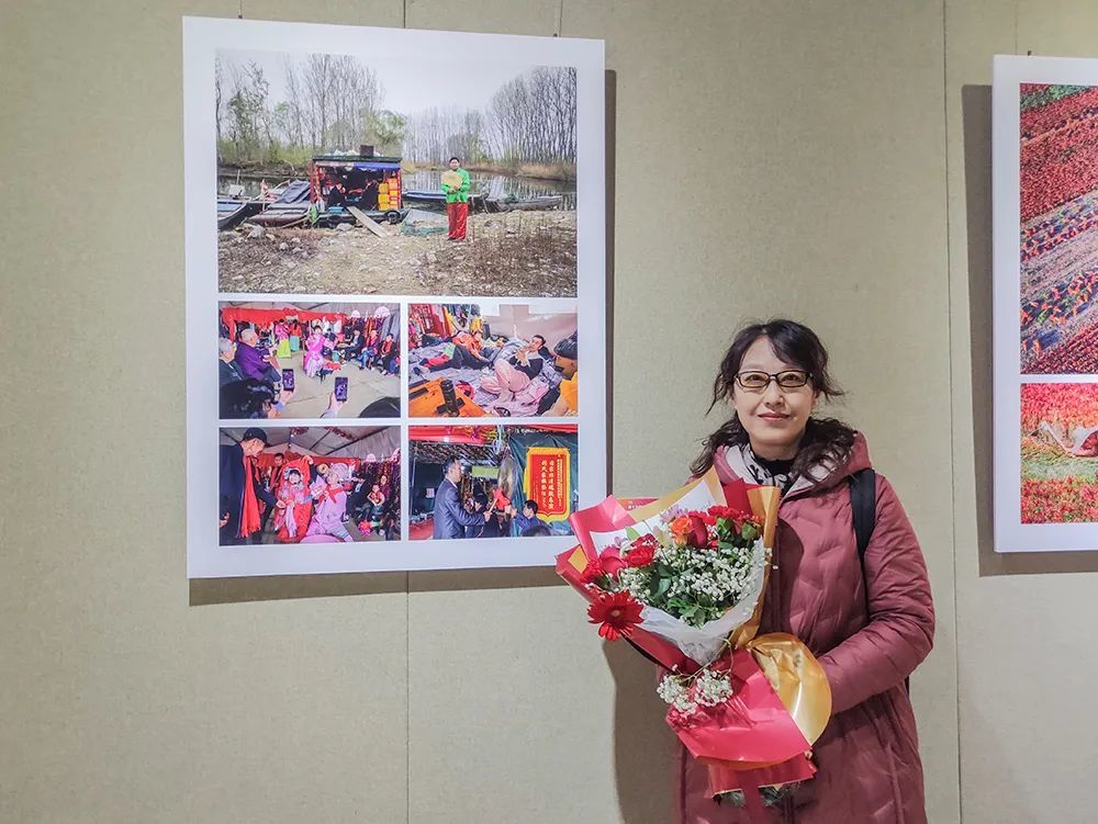 优秀奖 《渔家戏》（组照）作者：张冬梅