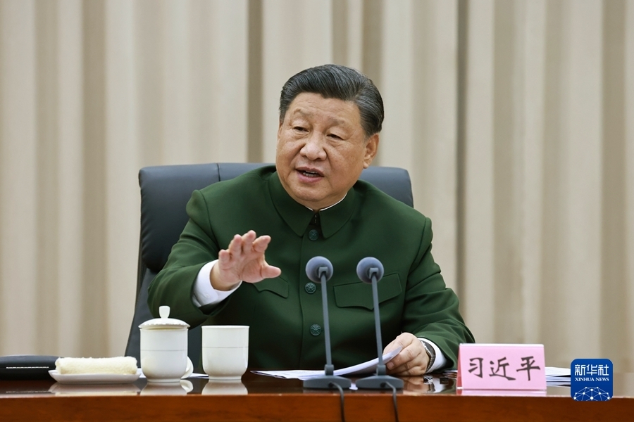 11月29日,中共中央总书记、国家主席、中央军委主席习近平到武警海警总队东海海区指挥部视察。这是习近平发表重要讲话。新华社记者 李刚 摄