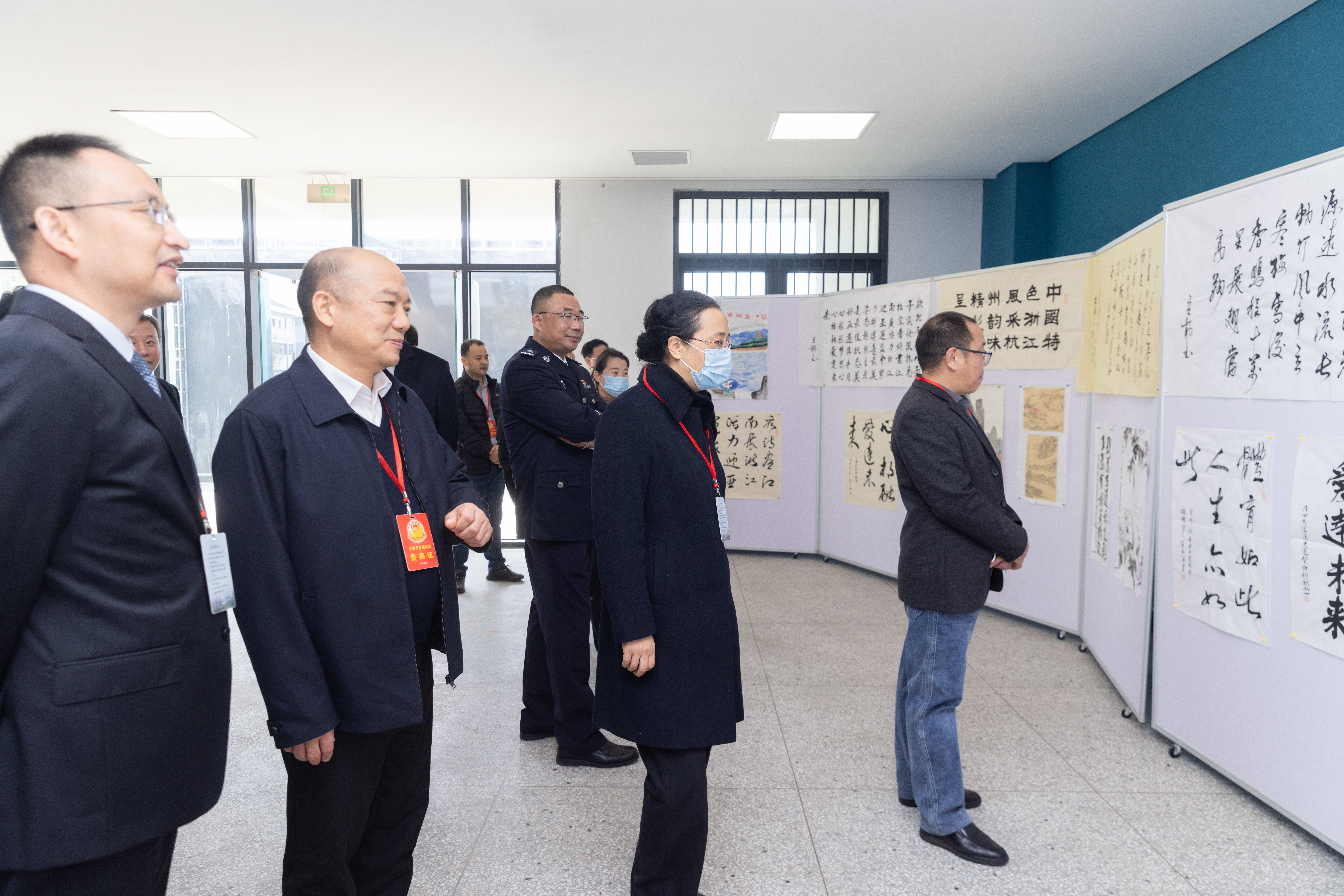 宁波市黄湖监狱举行"开放日"活动暨社会执法监督员聘任仪式