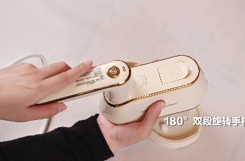 荣事达电熨斗：除皱要一步到位，衣物要一键焕新
