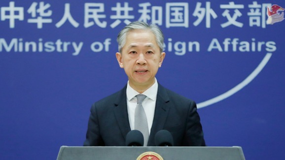 美商务部长称“中国不是美国朋友”，中方回应