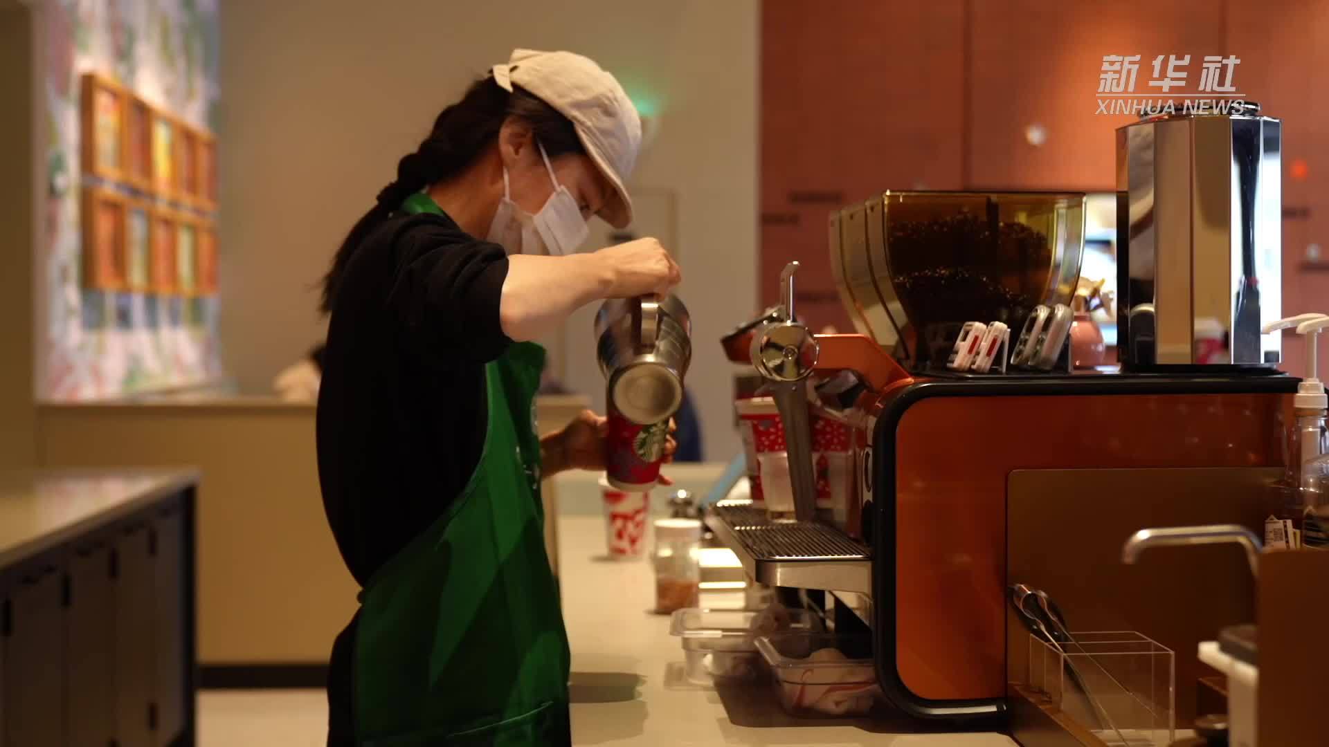 听障咖啡师李莎：用指尖传递“无声的爱”