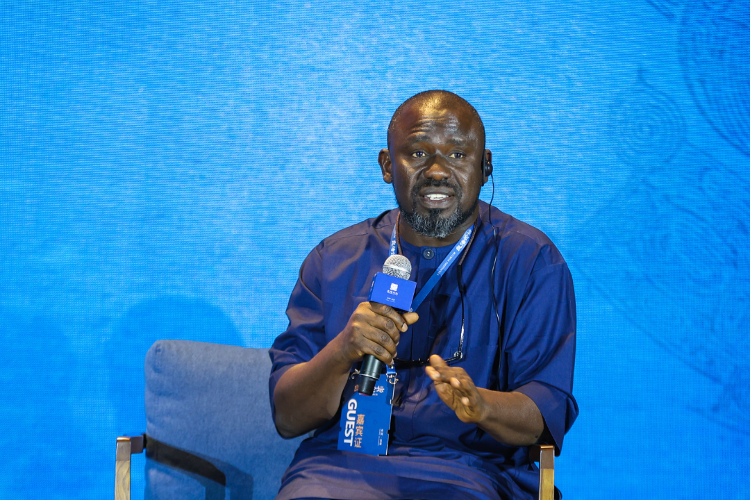 尼日利亚阿布贾大学政治国际关系学系主任 谢里夫(ghali ibrahim