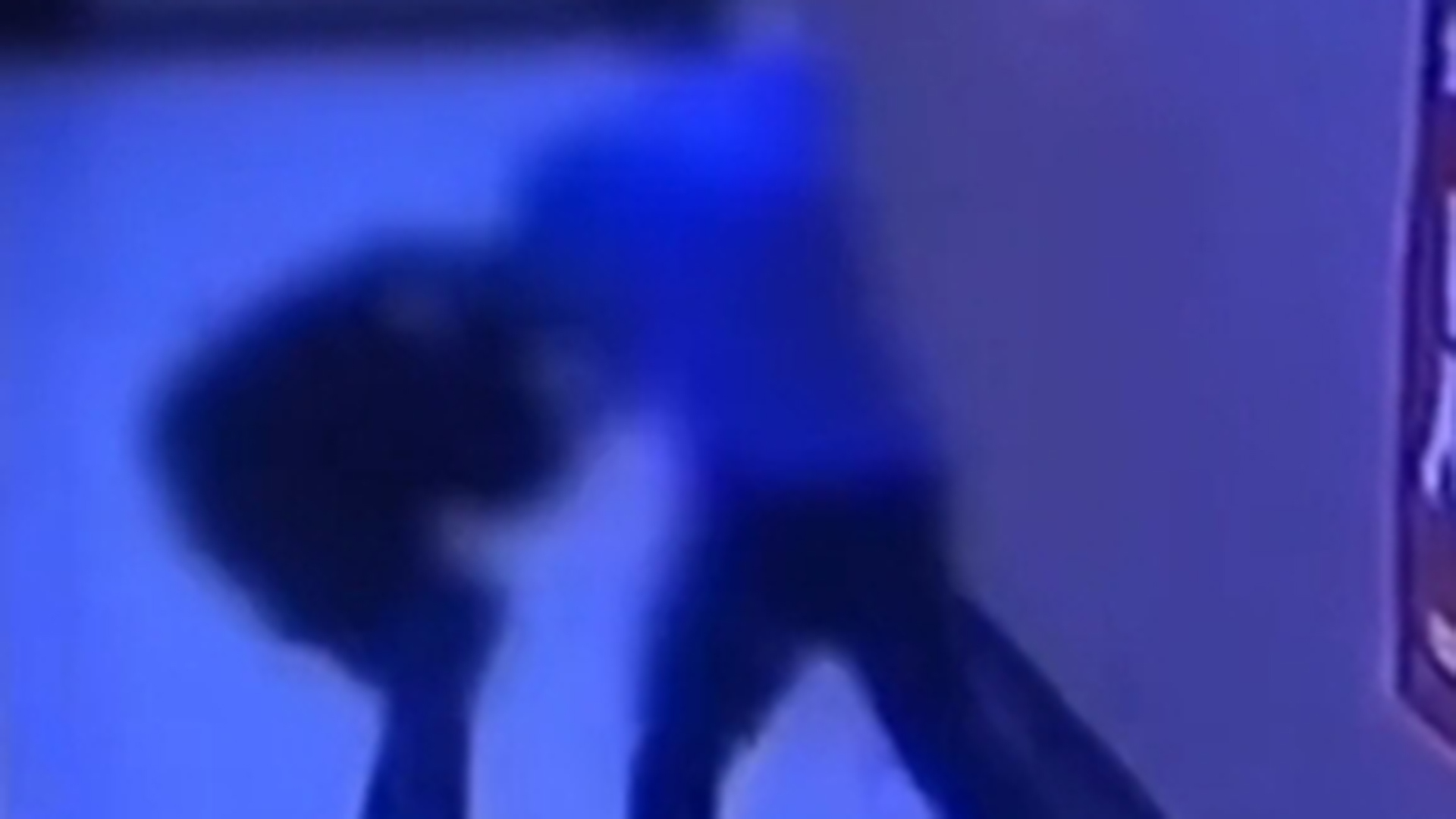 商洛一醉酒交警足浴店殴打智力残疾服务员，近日法院一审判两年六个月