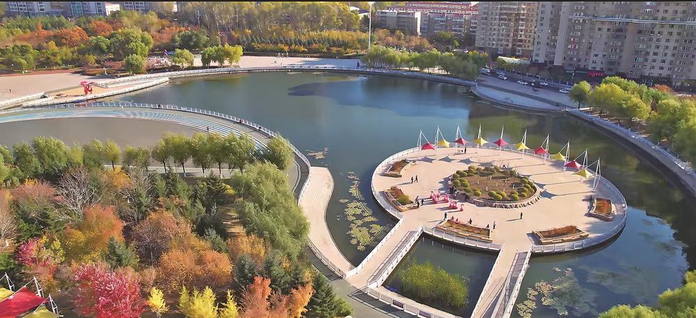 锦江公园为居民休闲娱乐提供美丽公共空间。（资料图片）