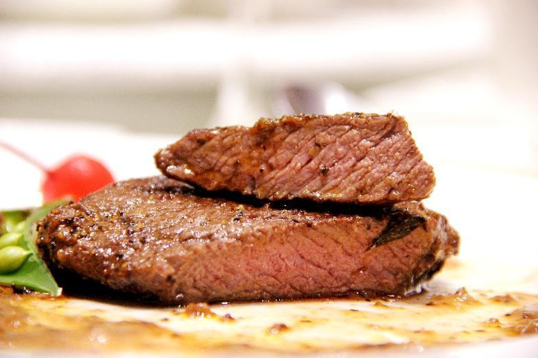 和美乡村雁鸣庄 鸵鸵特色产业旺