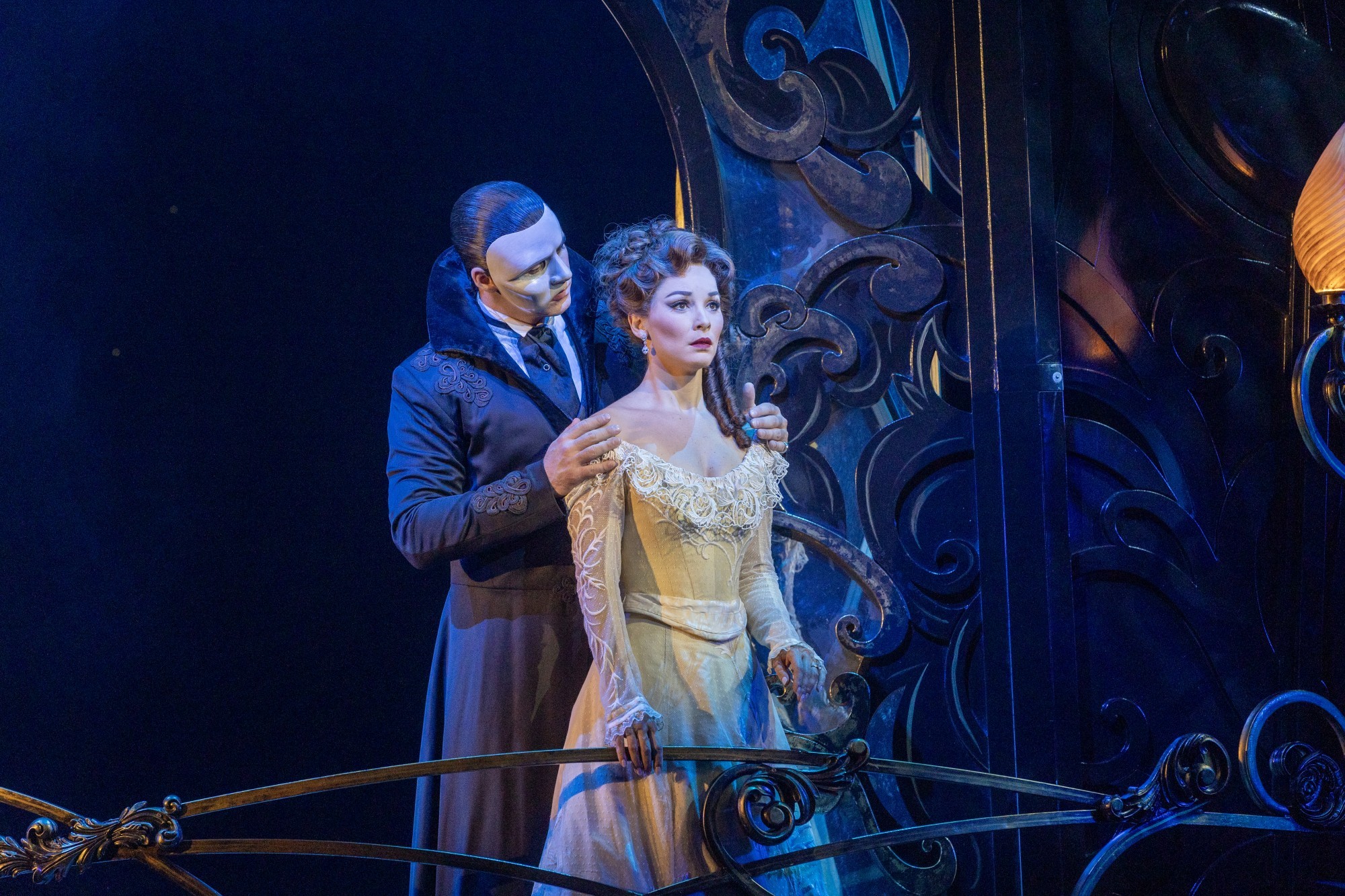 当艺术与城市相逢，青岛大剧院如何点亮城市文化之光？