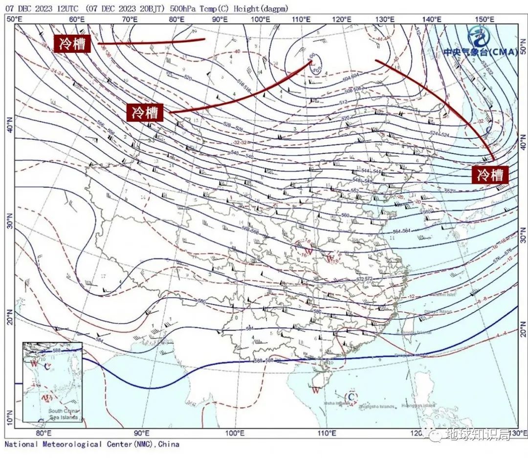 此时第一波冷空气的大槽已经过去，新的大槽已经在集结冷空气南下（图：气象台）