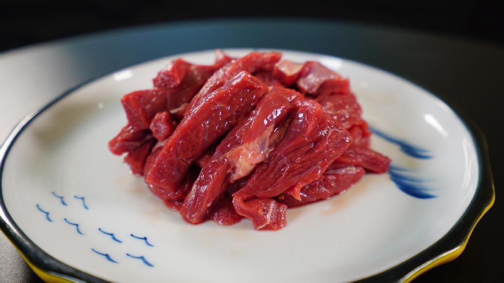 和美乡村雁鸣庄 鸵鸵特色产业旺