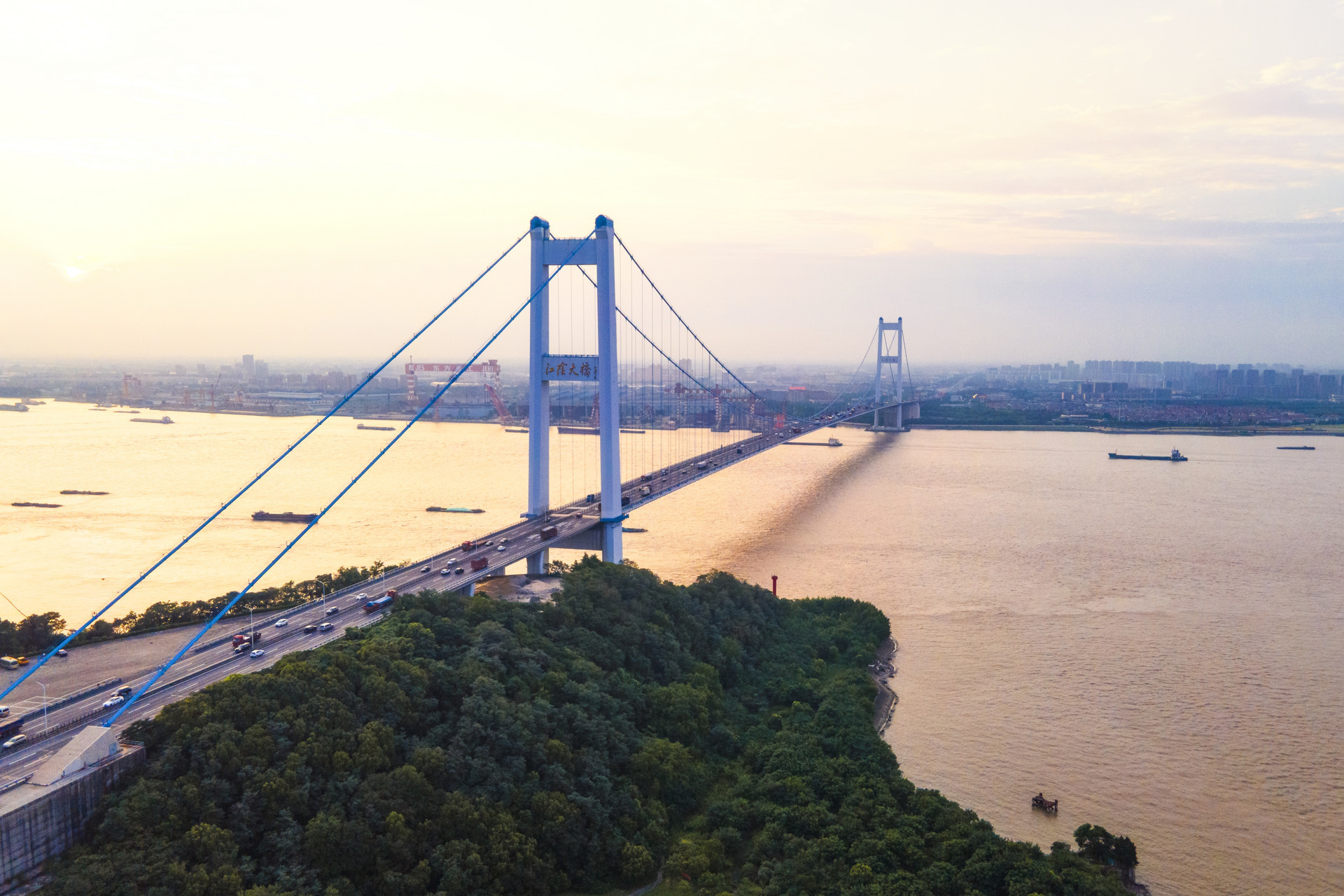 “京”诚合作 “锡”引未来！顾文浩率队赴北京开展招商考察