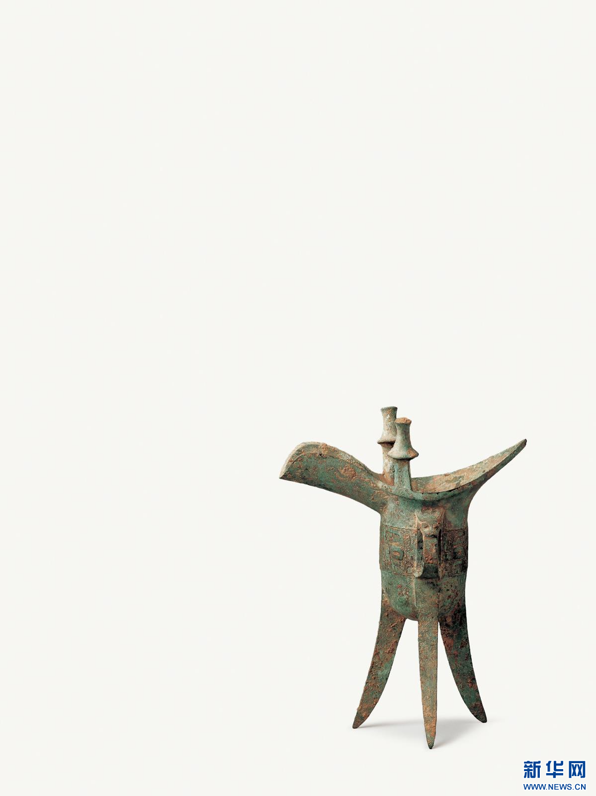 灵台县白草坡　伯作铜爵　西周