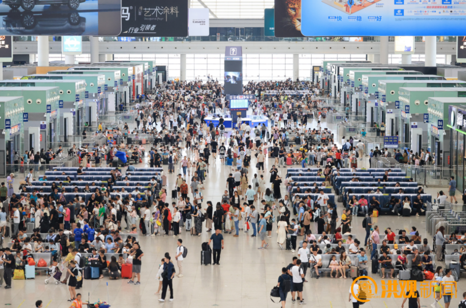 南昌西站候车大厅 资料图