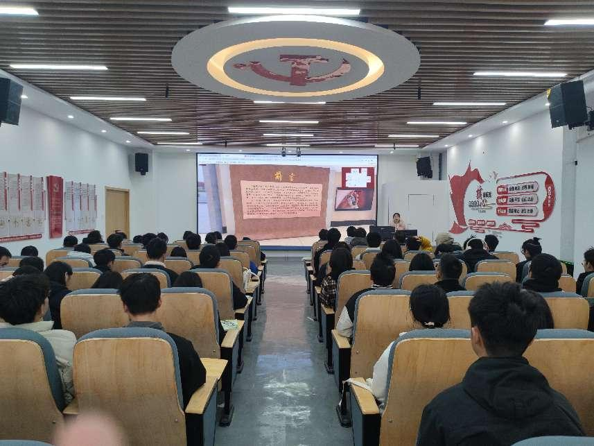 江西现代职业技术学院：科技赋能思政教育，VR点亮思政课堂