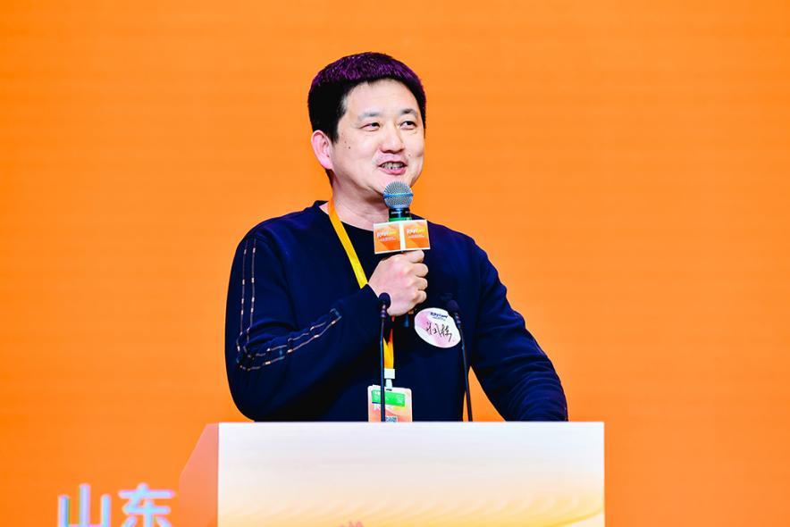 潍坊市爱心义工公益服务中心理事长——刘国栋