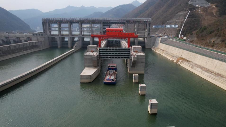 12月21日，安康汉江白河至丹江口“黄金水道”正式复航。