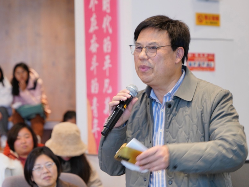 读者参与对谈。