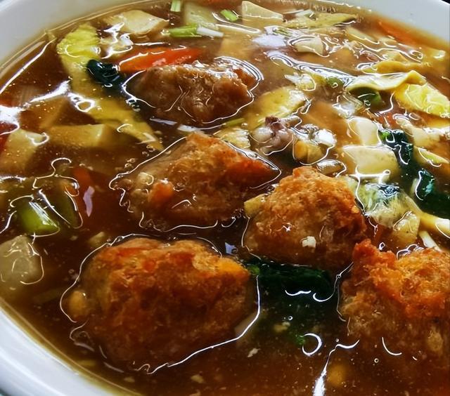 冬至丨热汤祛寒意　人间小团圆