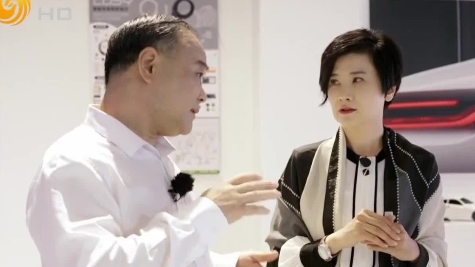 李书福：中国汽车厂商在电动车领域确实非常卷