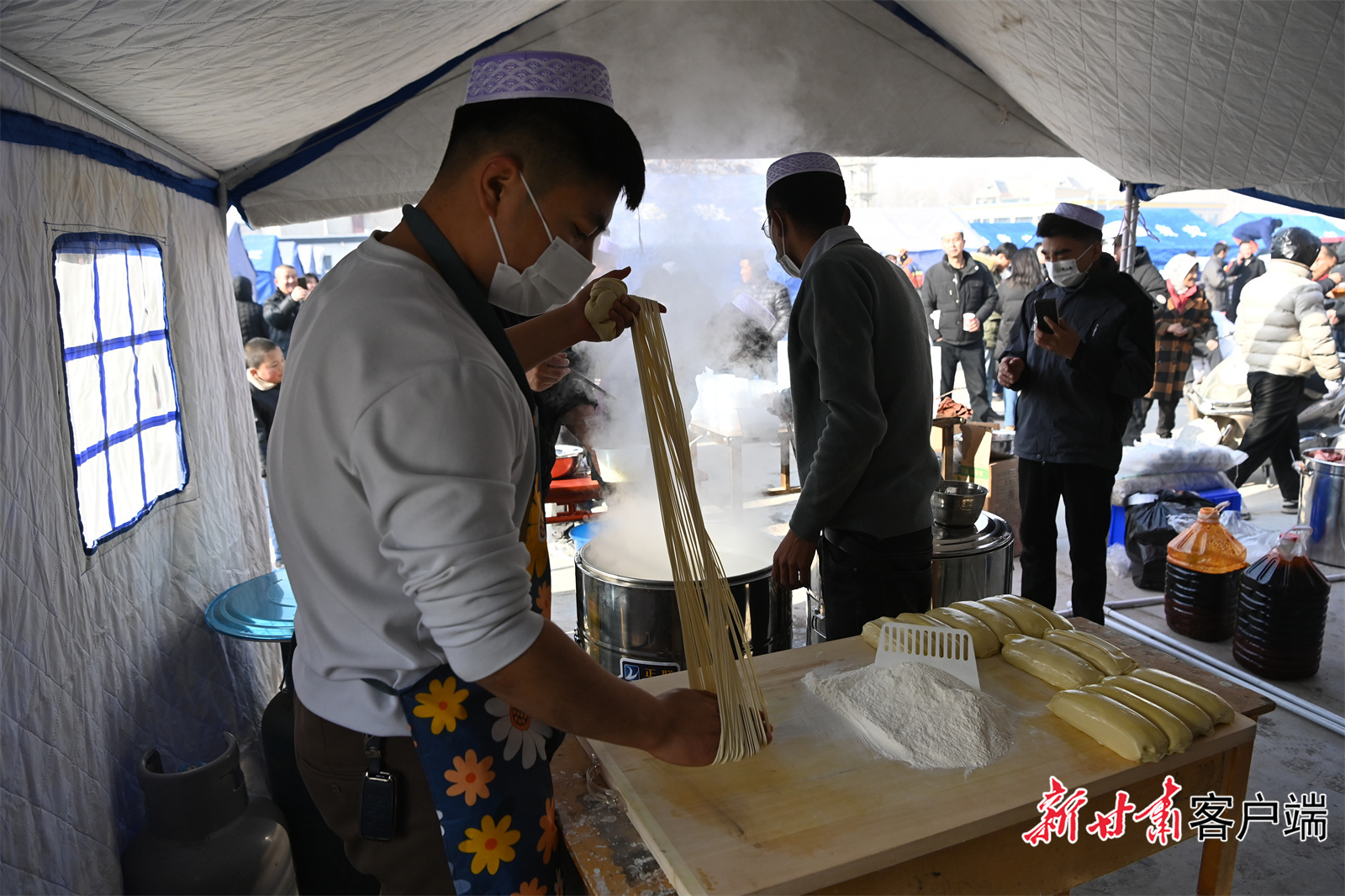 爱心牛肉面　新甘肃&middot;甘肃日报记者　丁凯　摄