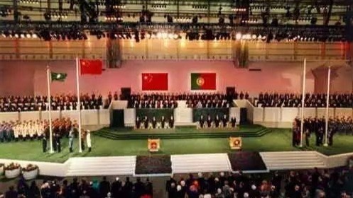 澳门回归为何定在了12月20日？