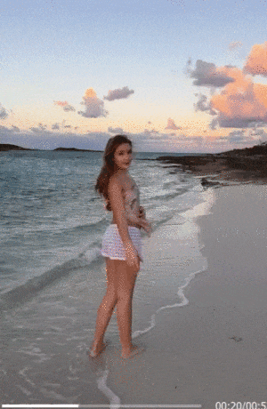 贝嫂把小贝的翘臀照po网上，全网围观：圣诞福利吗这是？！