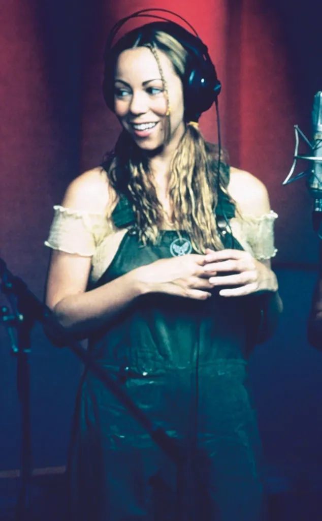 被小14岁男友逼婚生娃？50+天后怒斩7年情，专心搞事业太霸气了！