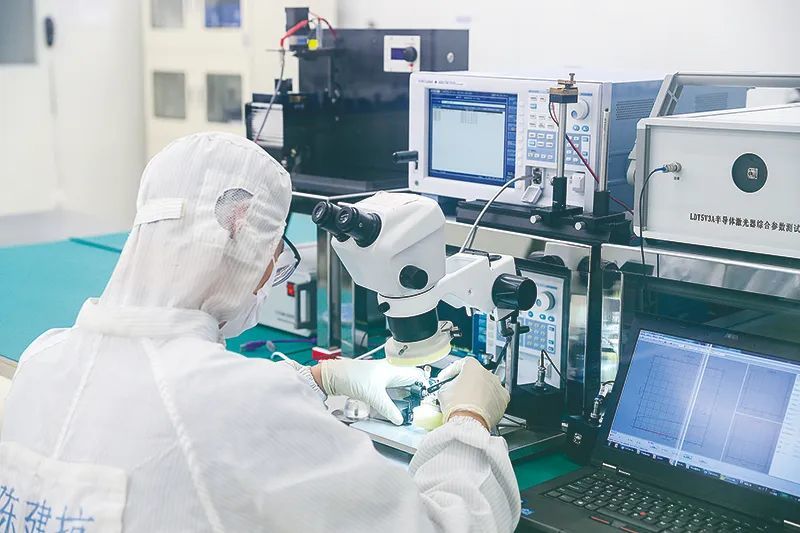 江苏邳州：下好“先手棋” 勇闯“新赛道”