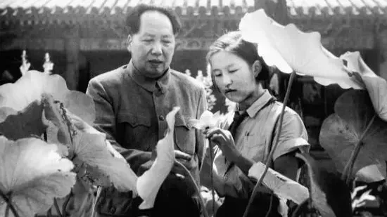 毛泽东130周年诞辰，毛主席女儿李讷谈“真正的父爱”