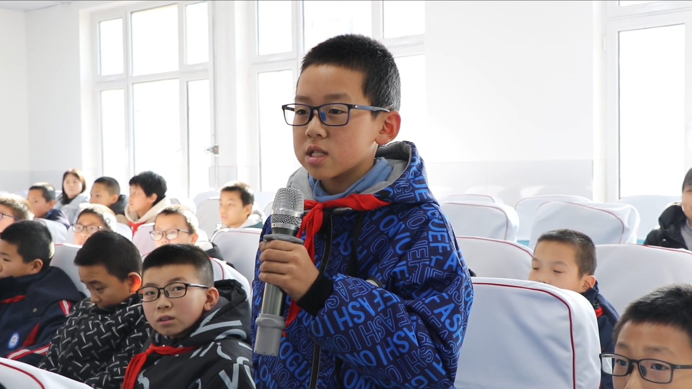 静宁行走的思政课：红色文化进校园 革命精神润心田