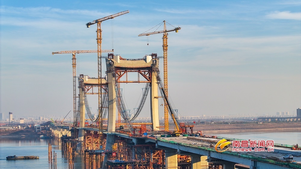 南昌洪州大桥过江主线年底结构贯通（图）