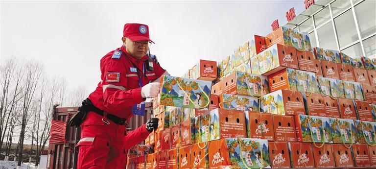 爱心果农捐赠的脐橙