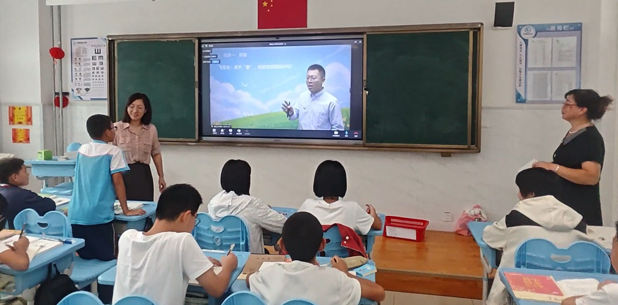 “走出屏幕” 走近学生,他们让和山学校瞬间沸腾!
