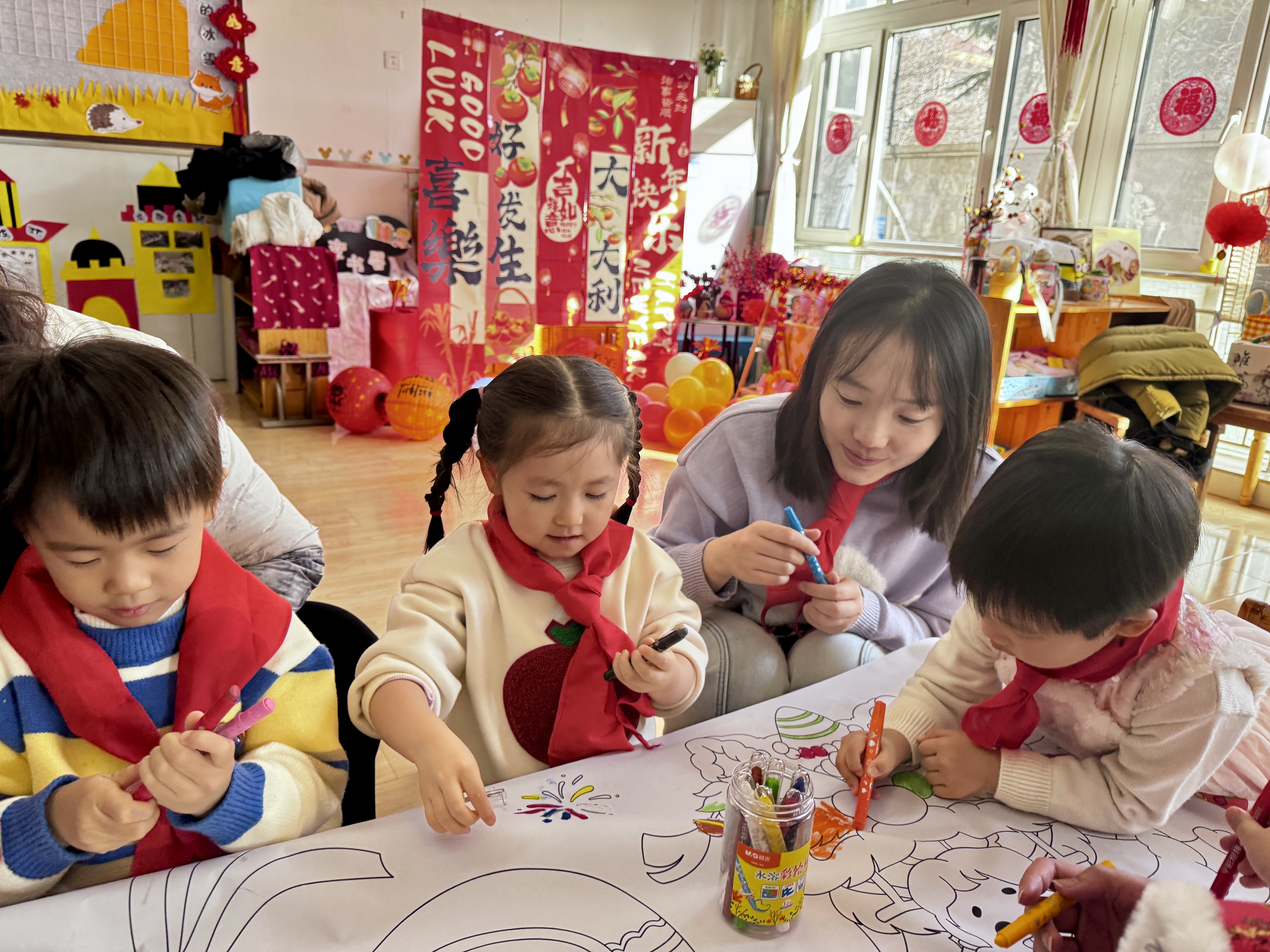 “穿越旧时光·游园奇遇记”元旦主题活动在李沧区青峰路幼儿园成功举办