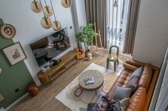 年輕人，懂享受！深圳76㎡公寓，茶色+綠色，精致復古，小閣樓超nice！