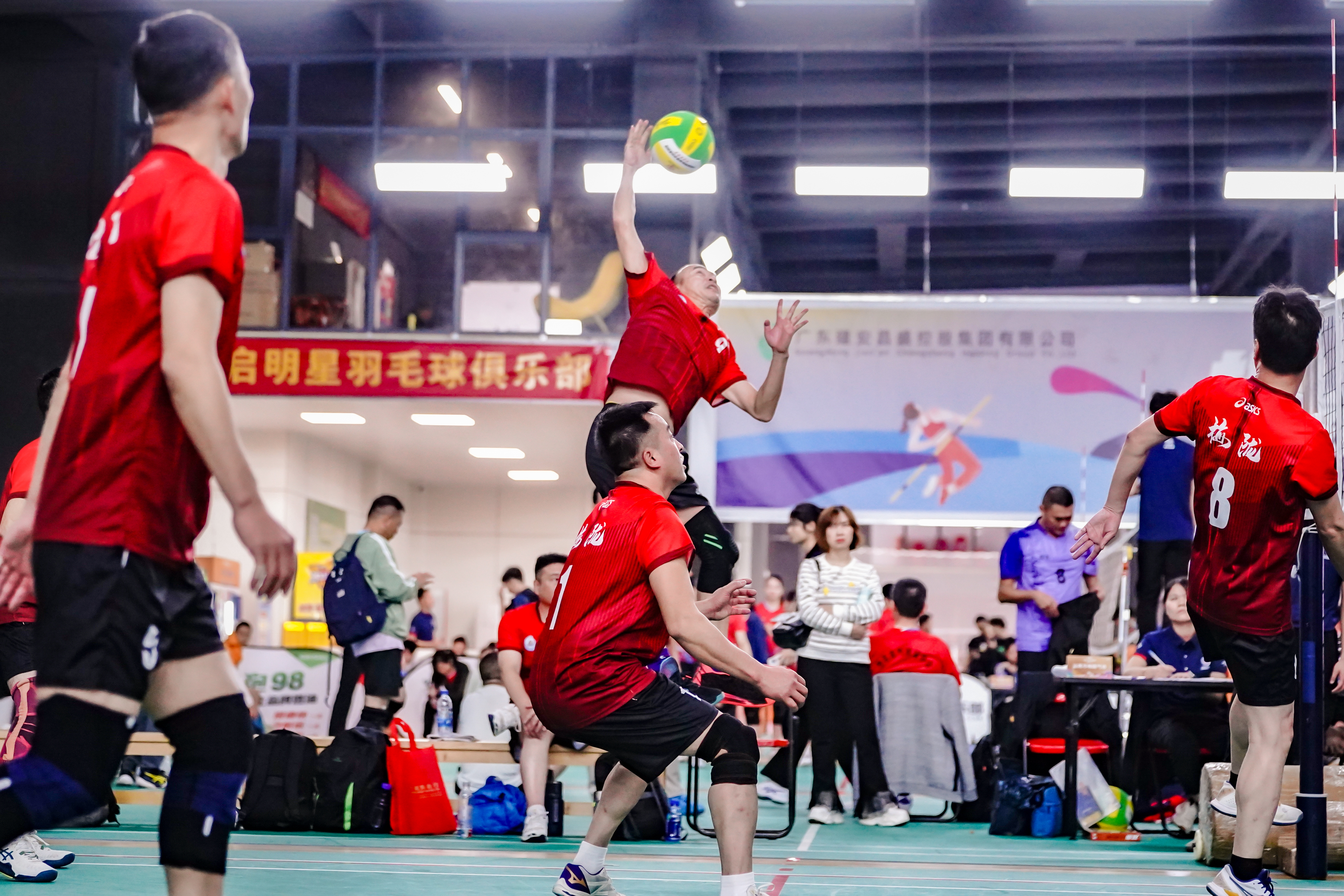 （组图）勇夺23个冠军7个亚军 海丰县梅陇气排球协会参赛成绩骄人