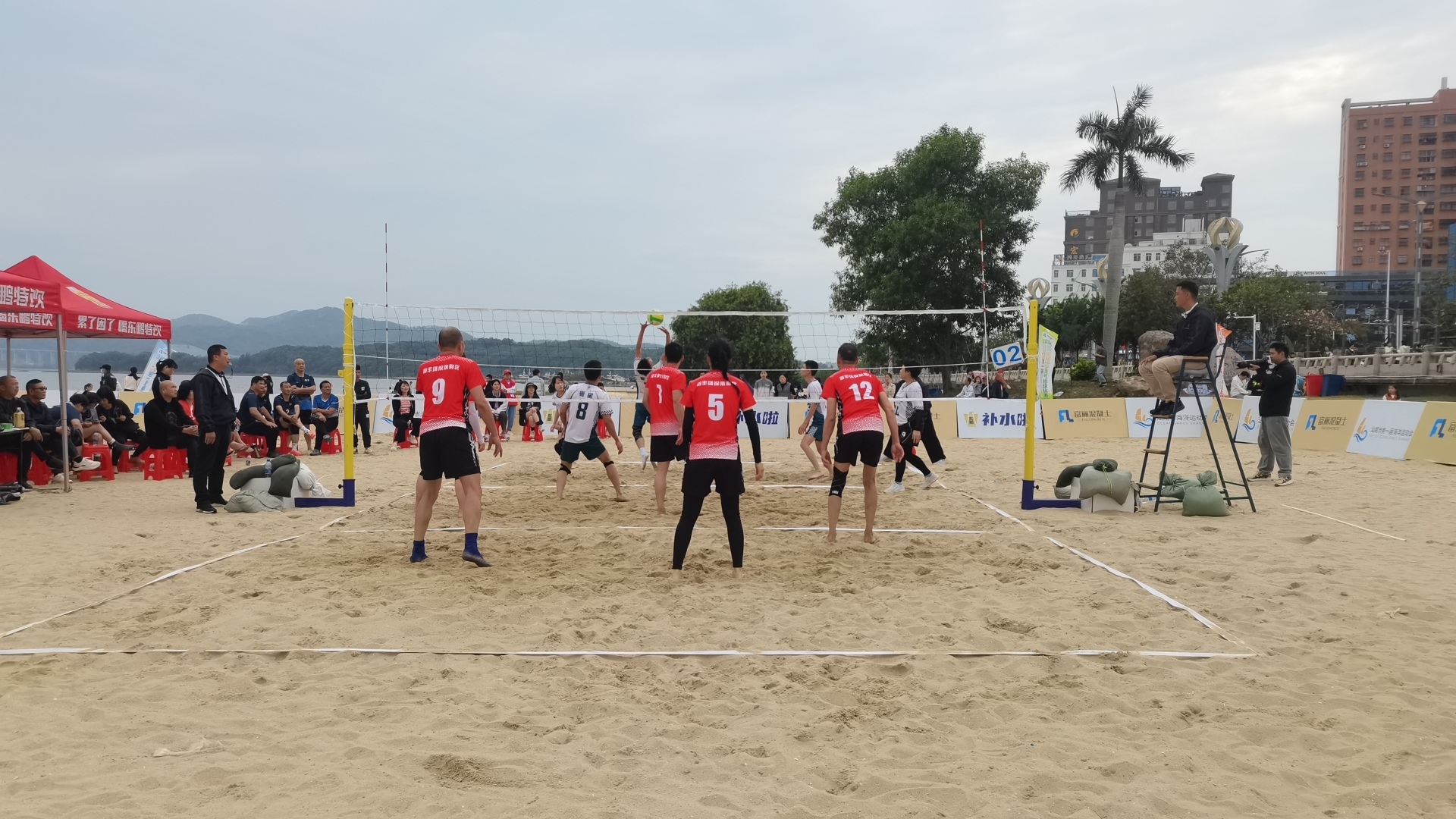 （组图）勇夺23个冠军7个亚军 海丰县梅陇气排球协会参赛成绩骄人