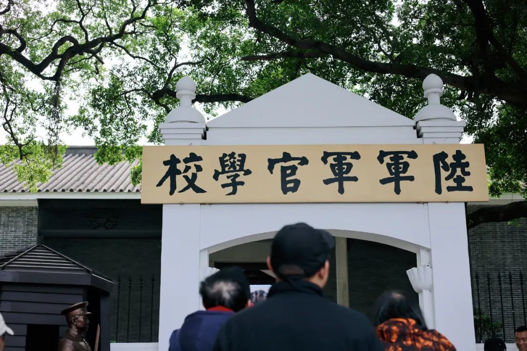 在广州花2块钱抵达的小岛,可以发一天的呆