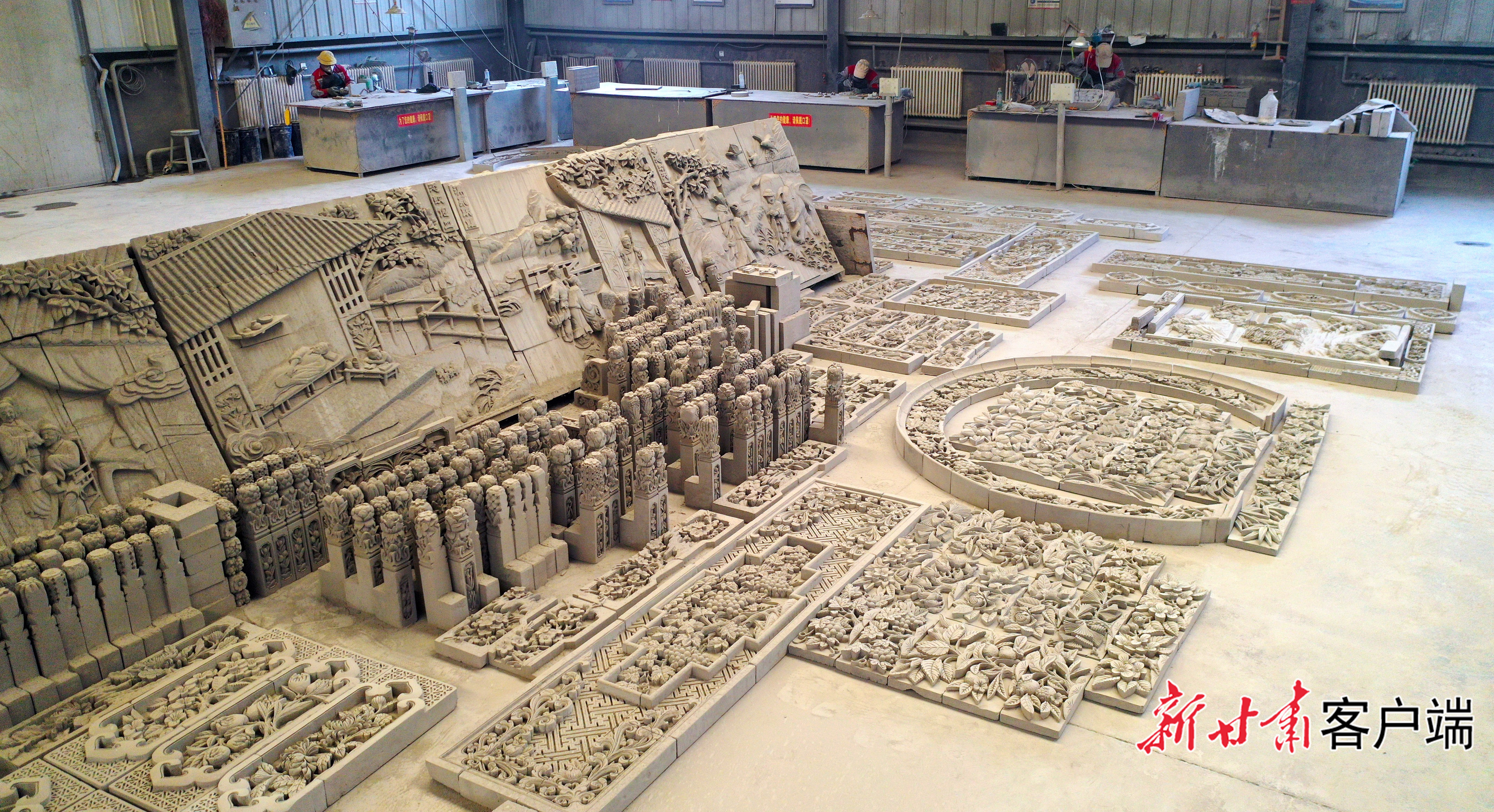 已制作完成的砖雕，精致美观。