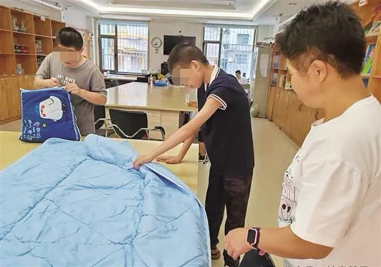 “心青年”训练居家技能