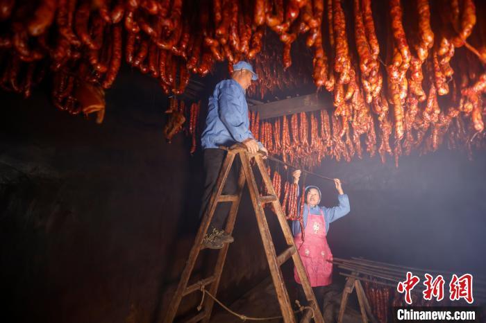 贵州：腊味飘香迎新年