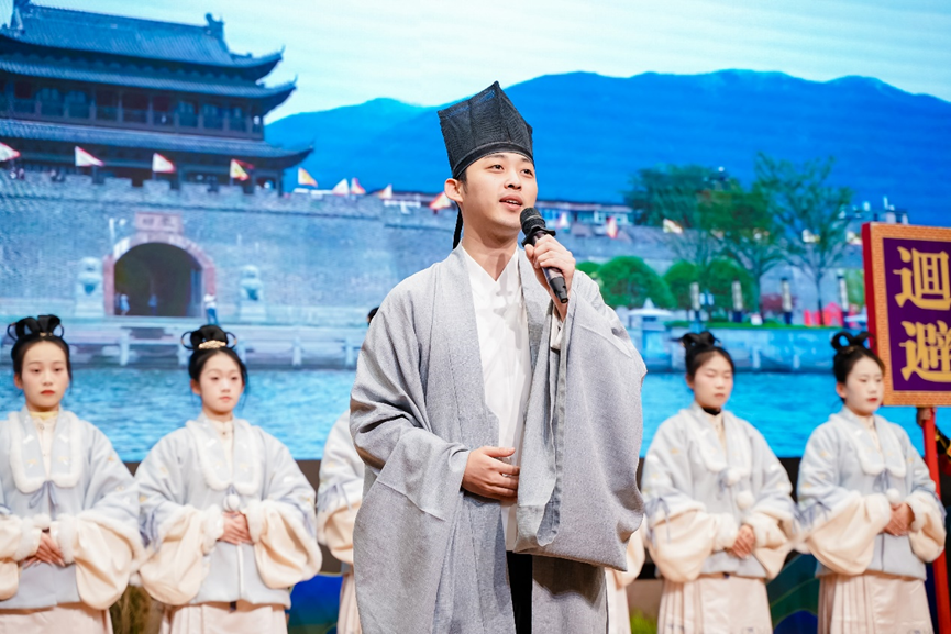 为一部剧 赴一座城 微短剧产业发展校地合作“浙江样板”正在打造凤凰网浙江_凤凰网