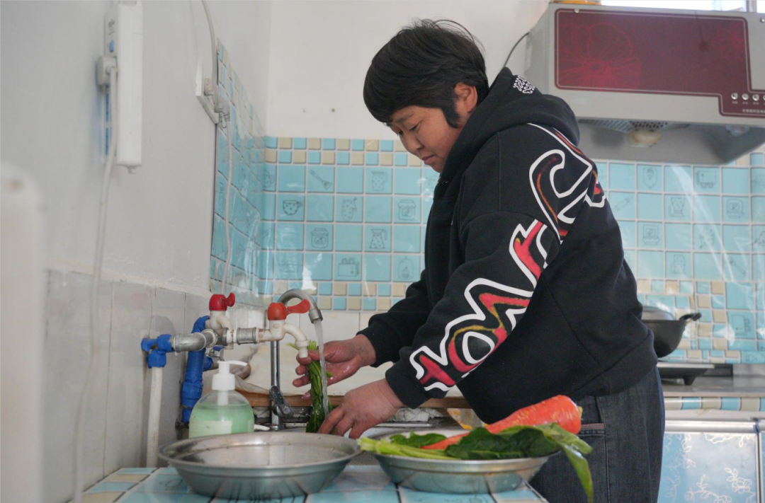 告别低水压烦恼 金川区城中村引得“源头活水”来